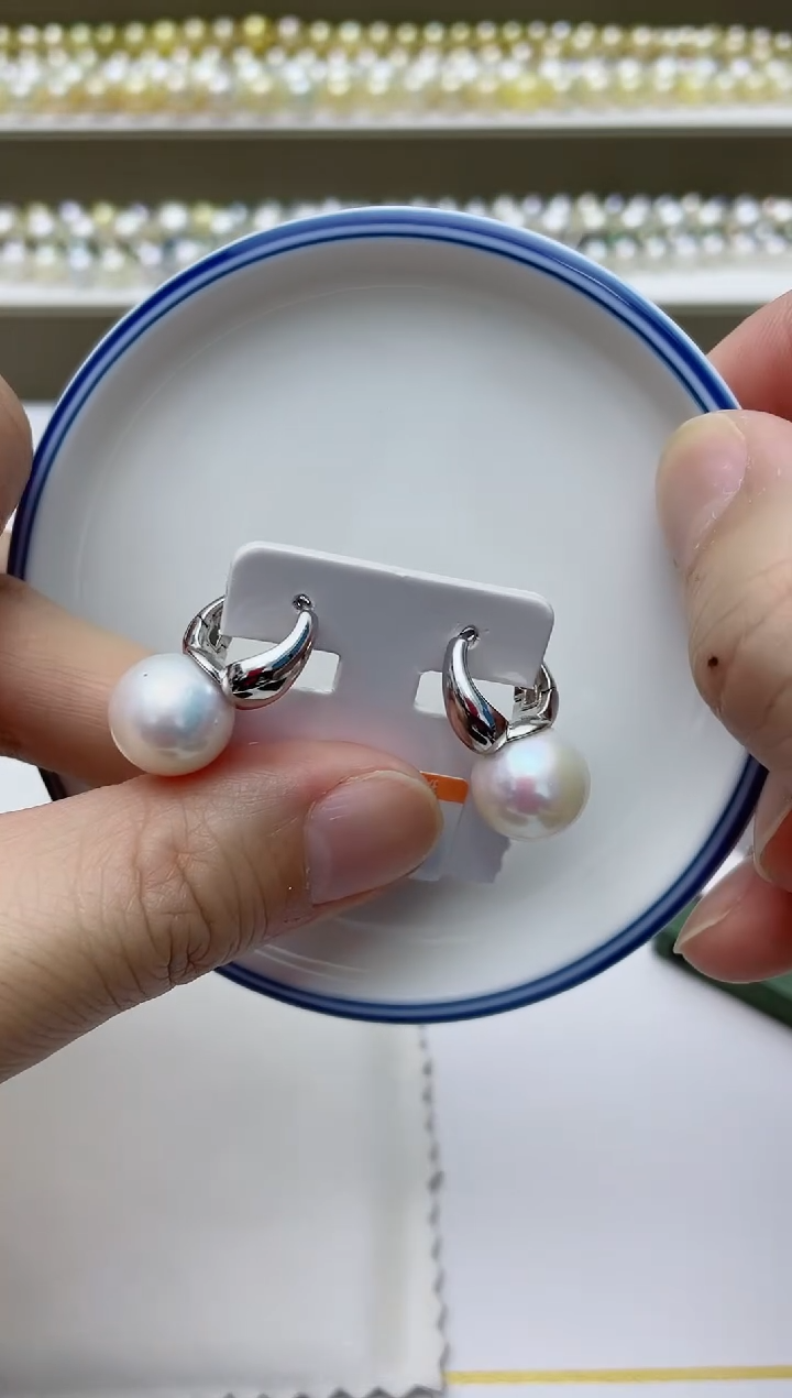 【闪购商品】淡水珍珠耳饰银S925镶嵌A66