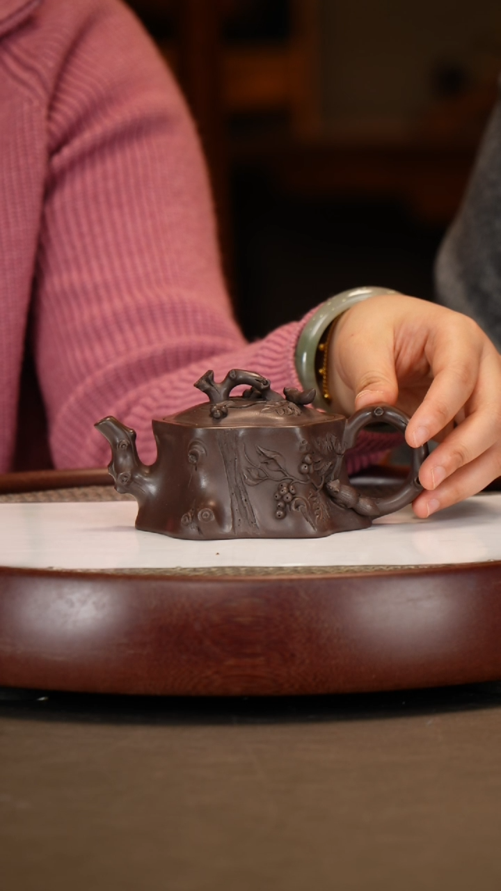 【闪购商品】紫砂茶壶【薛锋】紫泥松鼠葡萄桩   200CC