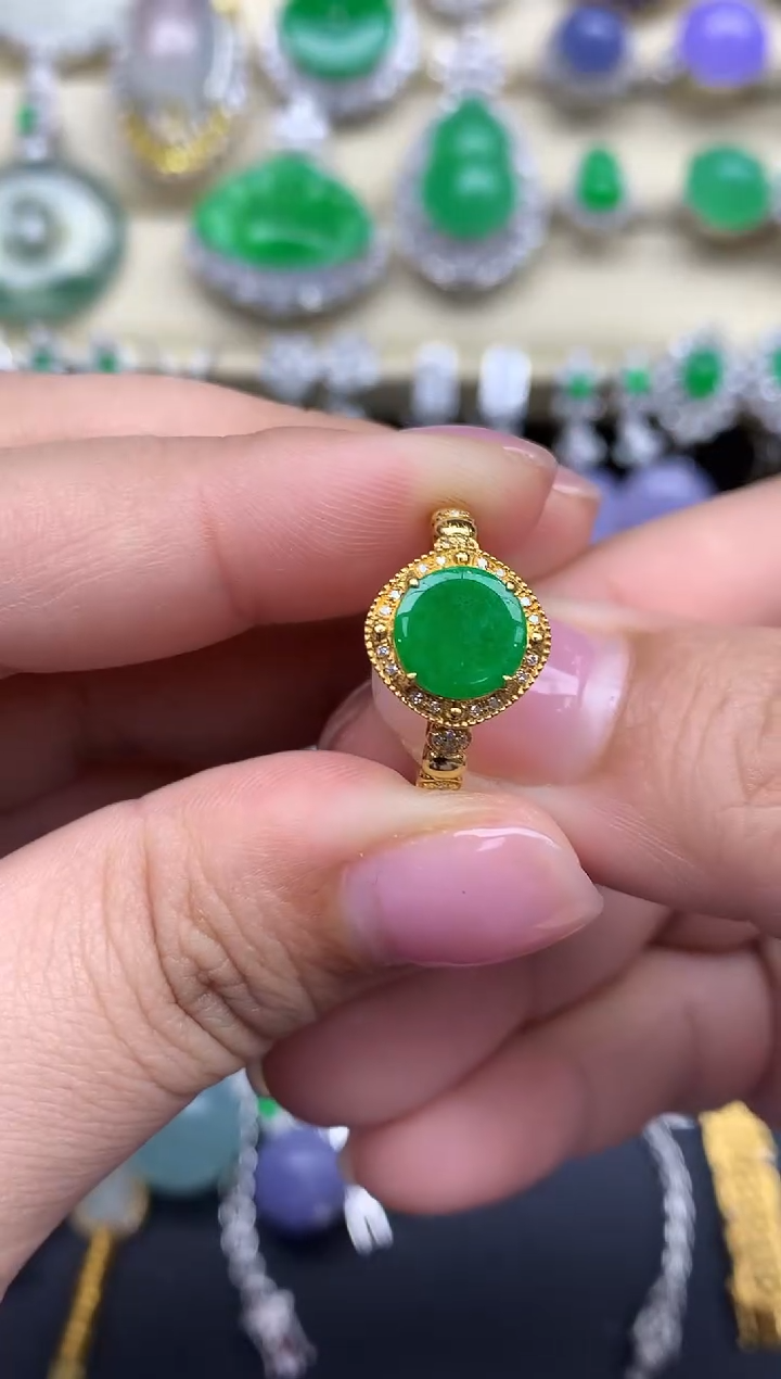 【闪购商品】翡翠戒指18K金镶嵌179-中国好珍宝