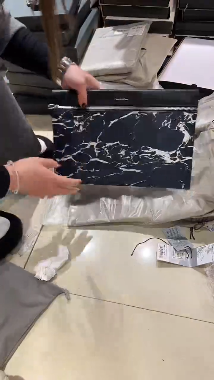 头层牛皮692品牌男包清货中（不要卡单，理性消费）