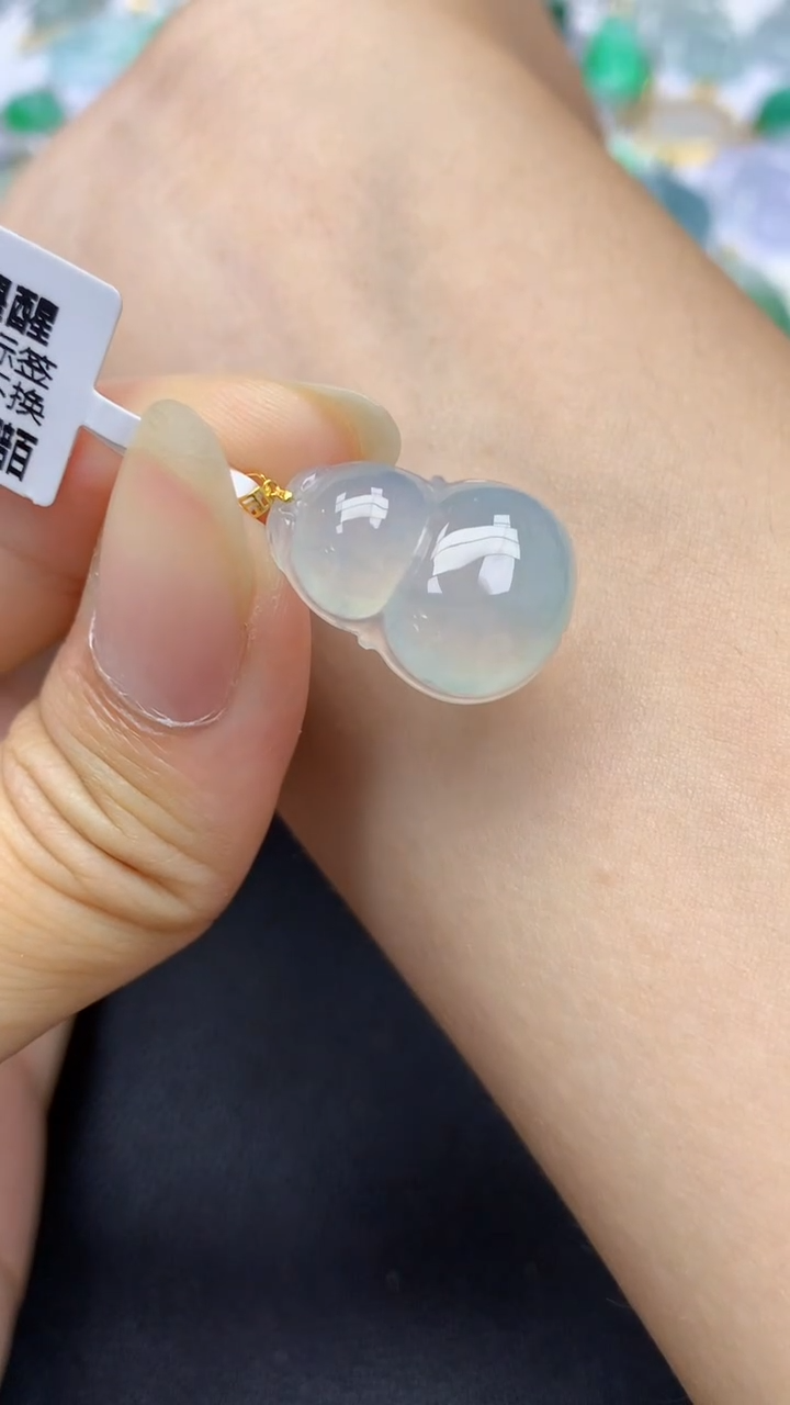 颈饰18K金镶嵌翡翠天然缅甸a货翡翠百元以上9元证书费自理