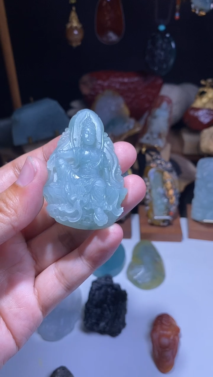 未镶嵌定制翡翠翡翠