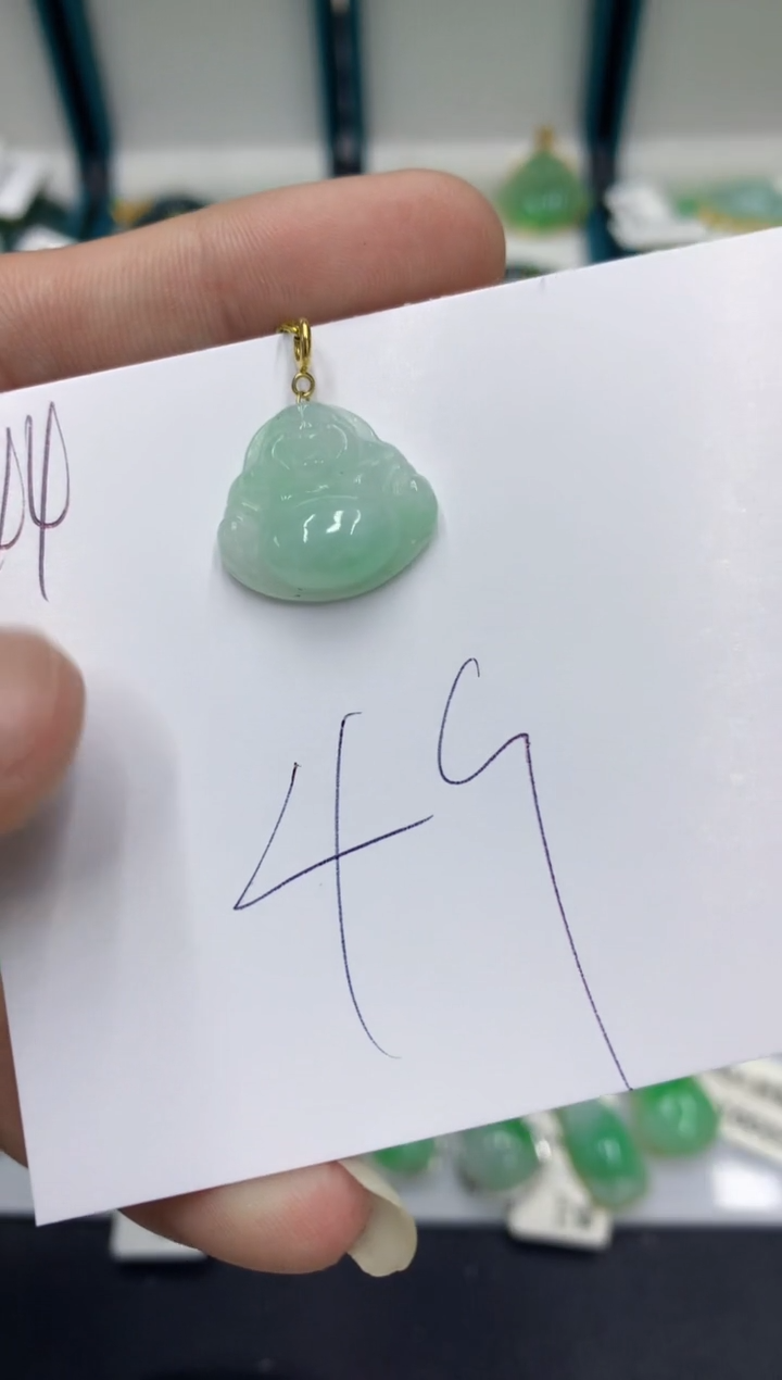 【闪购商品】翡翠颈饰18K金镶嵌翡翠