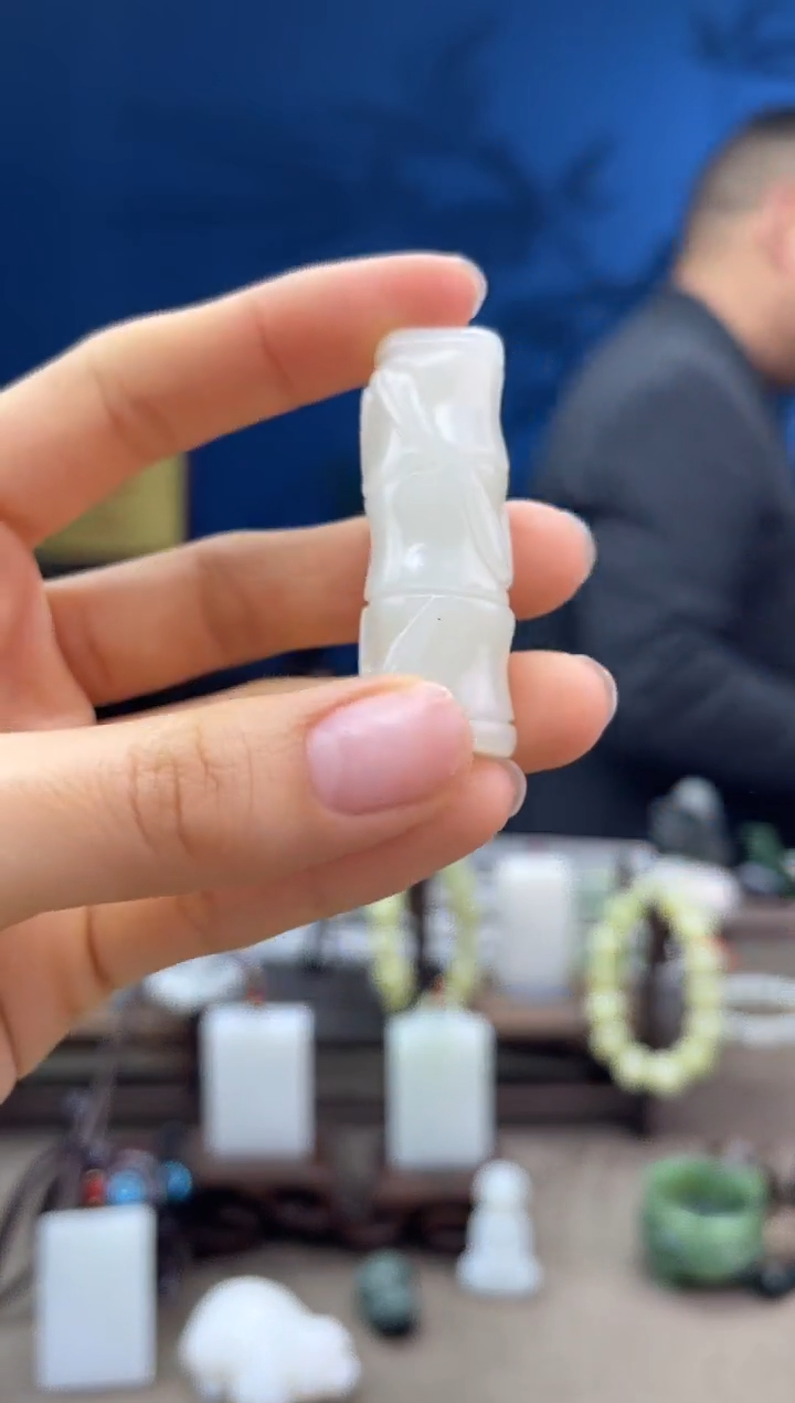 【闪购商品】和田玉颈饰未镶嵌1