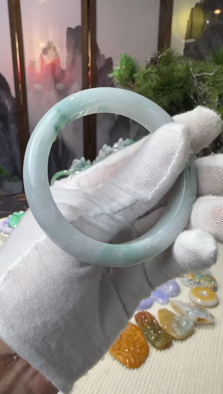 未镶嵌手镯翡翠翡翠手镯