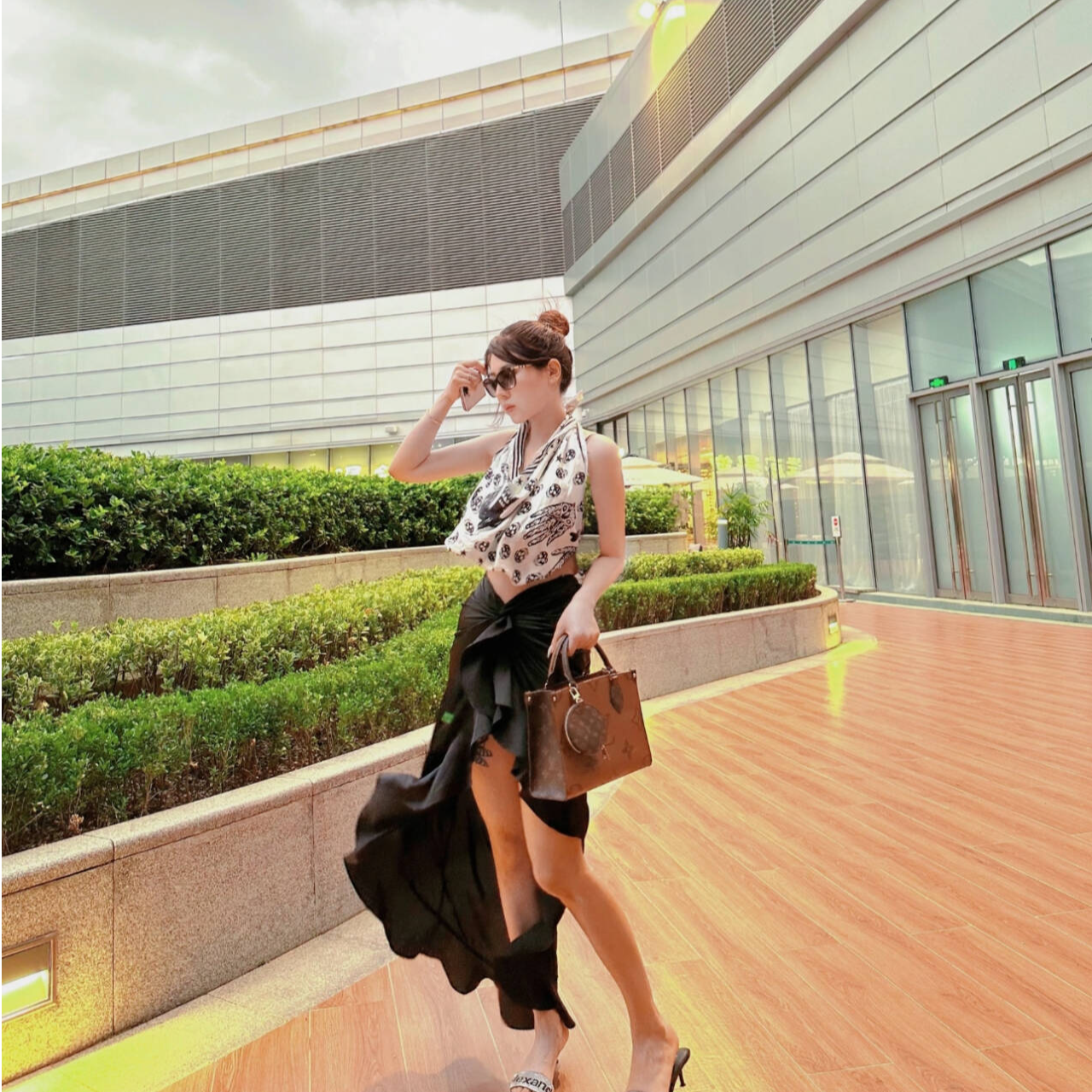 【海外购】经典时尚单肩斜挎女包3