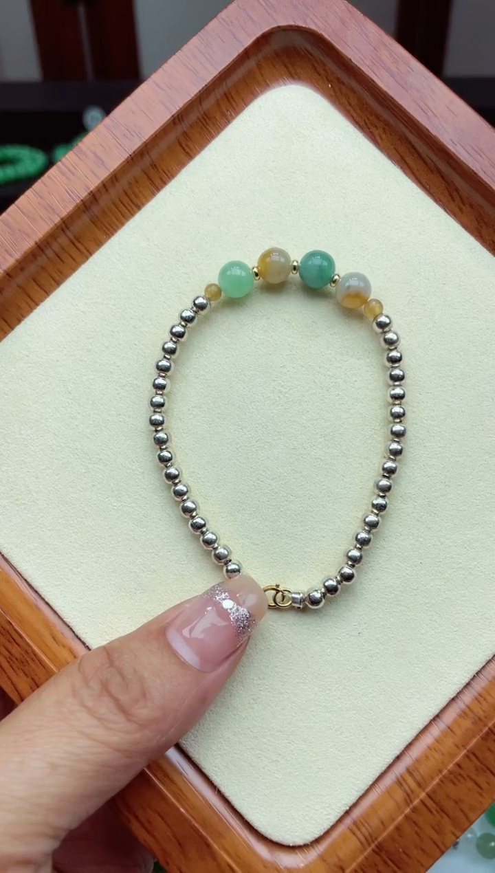 【闪购商品】翡翠手链未镶嵌设计款