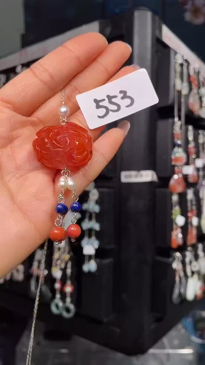 颈饰未镶嵌南红玛瑙喜欢拍