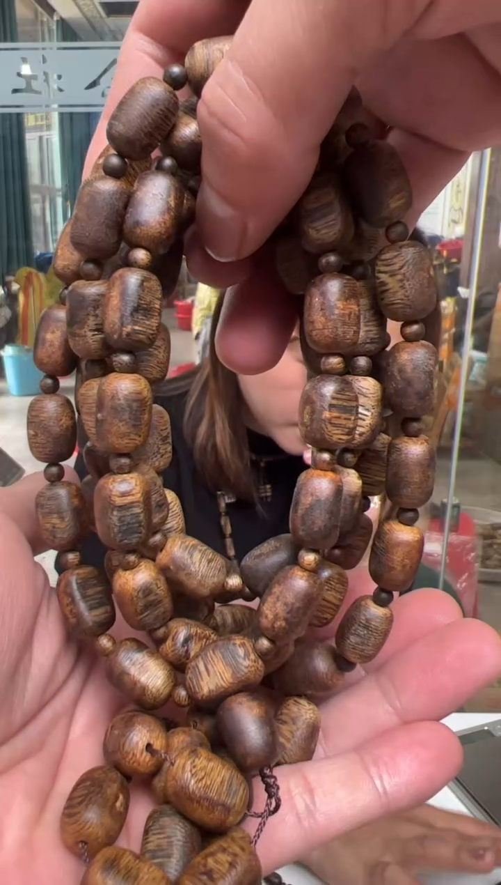 【闪购商品】沉香手串38克绿奇楠板头留疤多样性发货1条8号