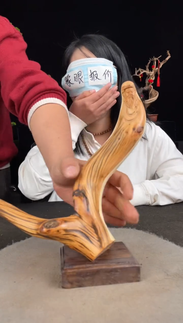 【闪购商品】柏木（崖柏）其他手工摆件,先抢先得!