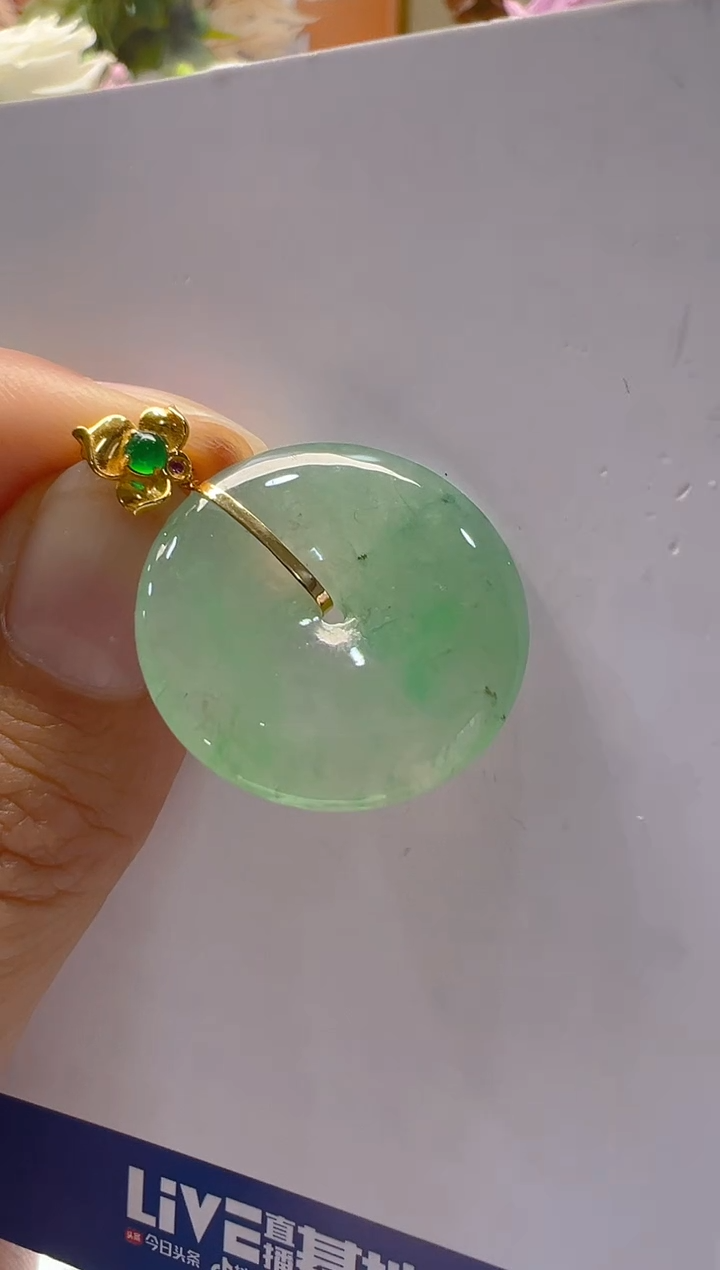 【闪购商品】翡翠18K金镶嵌吊坠(不含链)多样性团购发一件