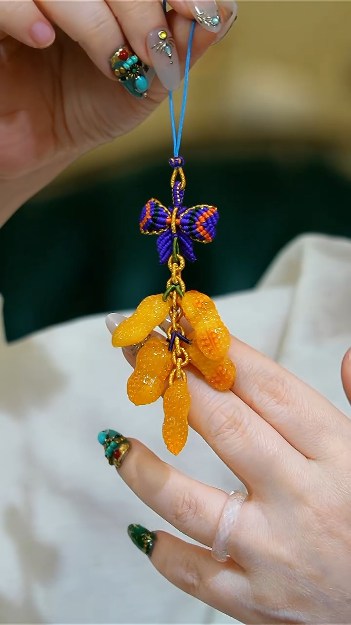 【闪购商品】蜜蜡颈饰未镶嵌蜜蜡花生挂饰