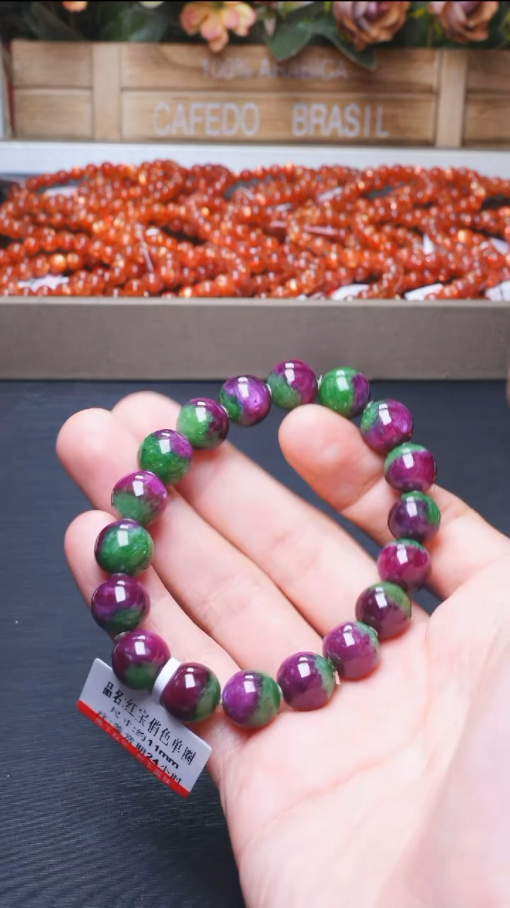 L010红宝俏色单圈约11mm刚玉-黝帘石（红绿宝）未镶嵌多样性发其一