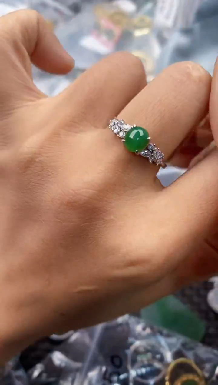 银S925镶嵌戒指翡翠888         6