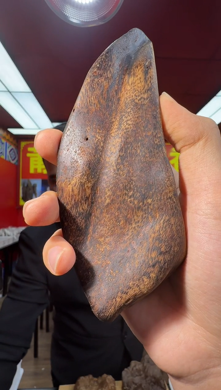 沉香手把件t108越南富国岛多样性发一