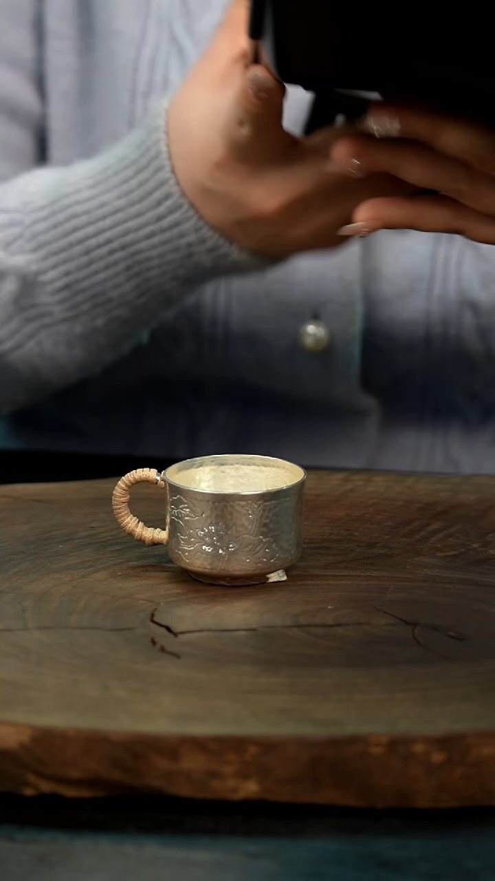 【闪购商品】手工锤纹银荷花主人杯