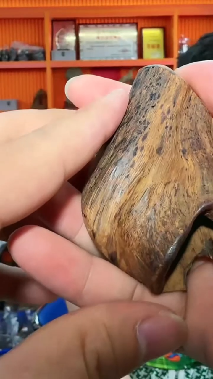 沉香手把件361号多样性发一