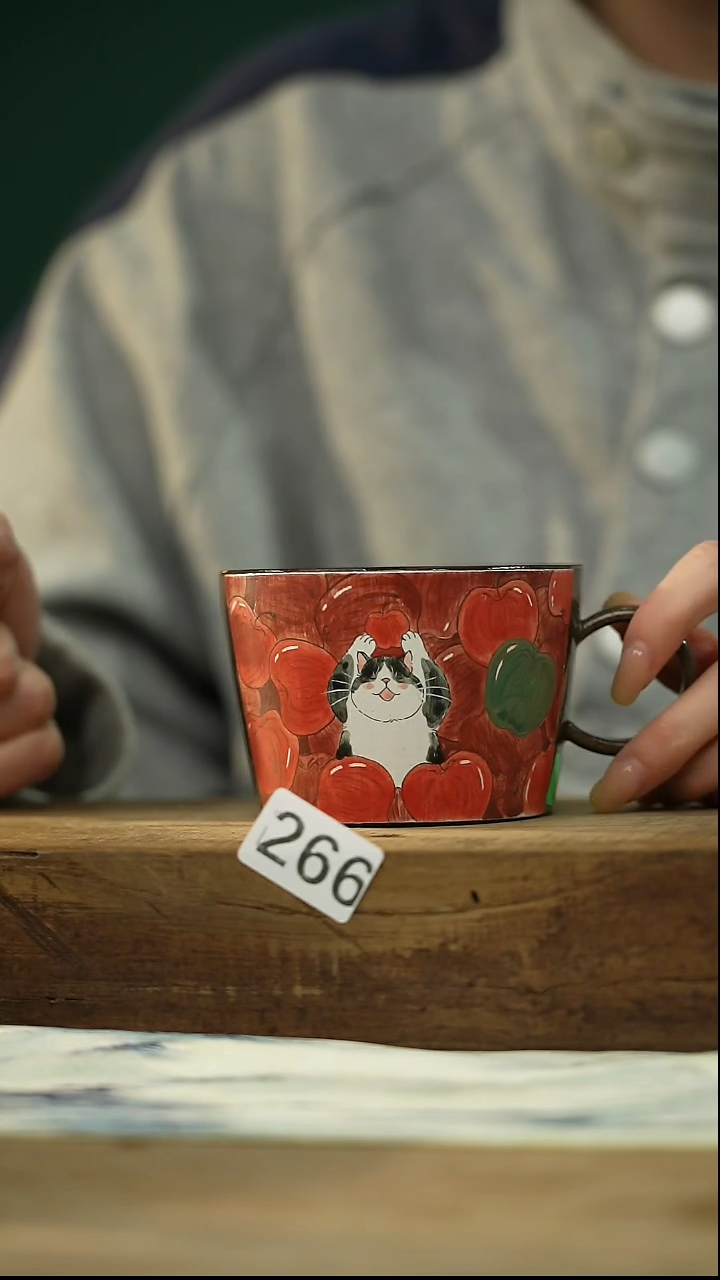 【闪购商品】瓷片设计师手作款 手绘咖啡杯 紫霞
