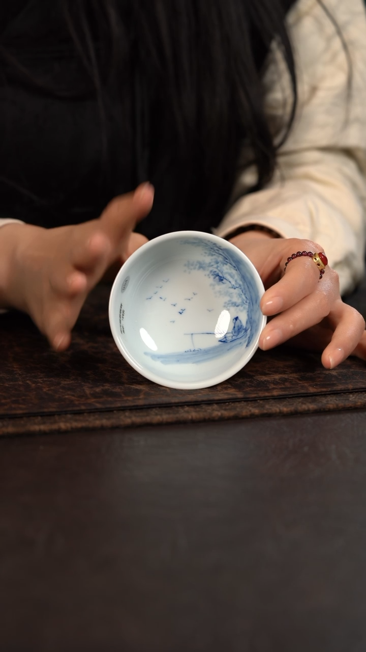 【闪购商品】杯微瑕954号HLX陶瓷山水高脚普洱杯