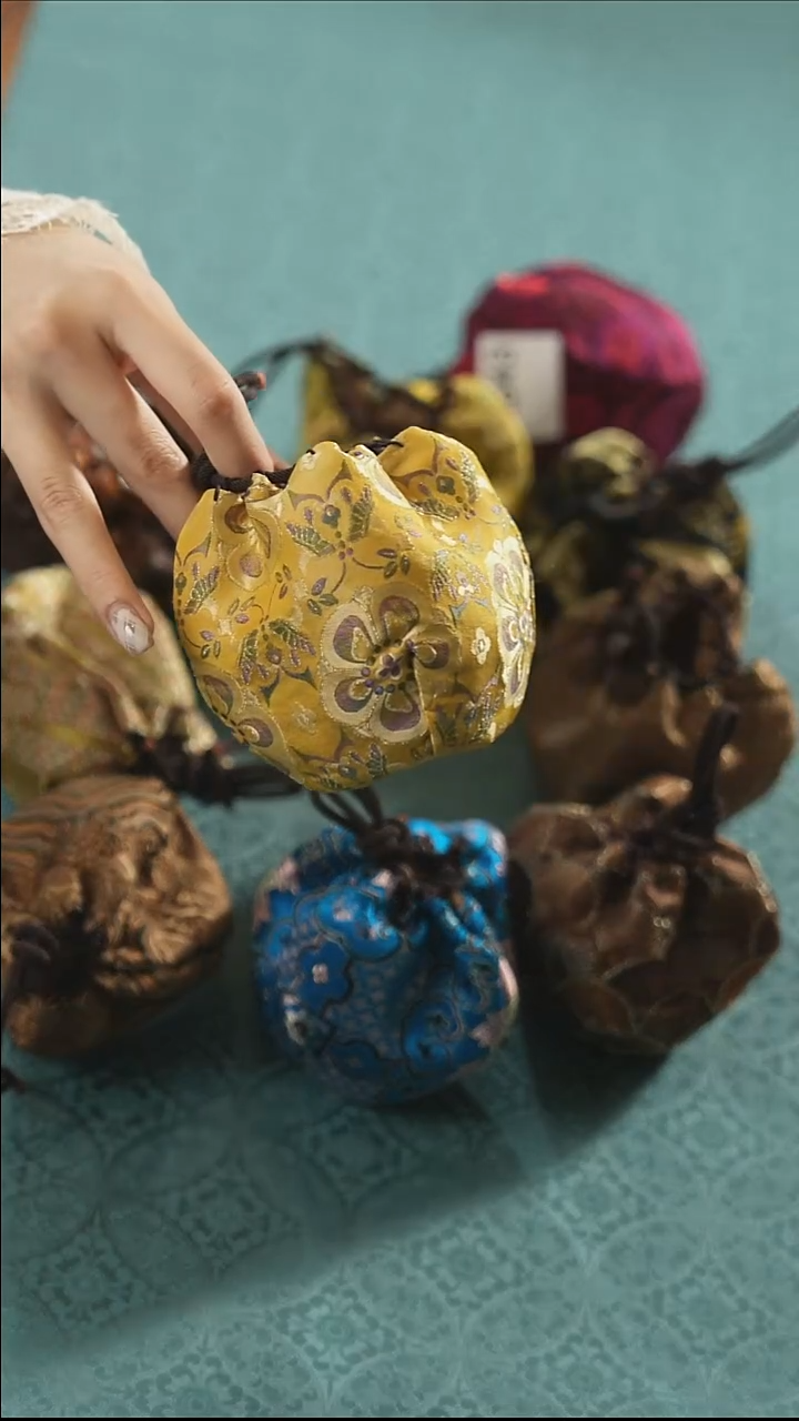 杯袋·············