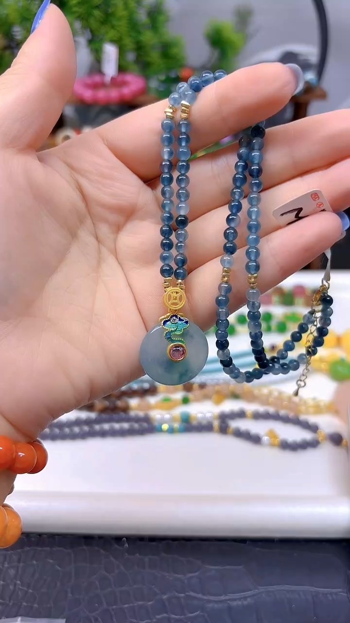 颈饰未镶嵌翡翠M664