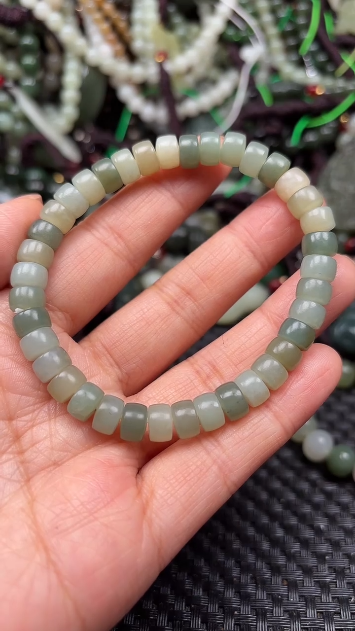 【闪购商品】和田玉颈饰未镶嵌.