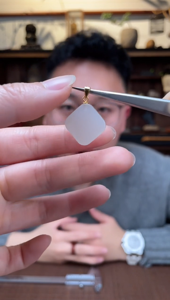 【闪购商品】和田玉吊坠银S925镶嵌白玉方牌吊坠*5JX赠链