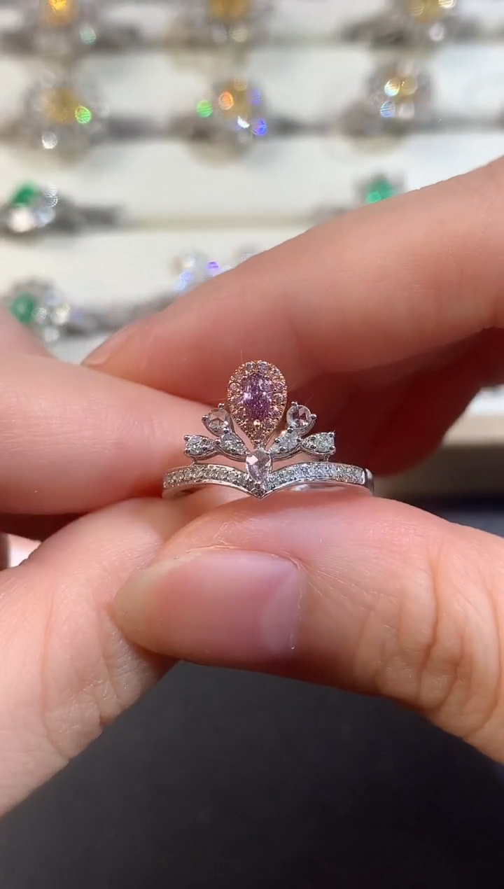 18K金镶嵌戒指钻石D483|8500