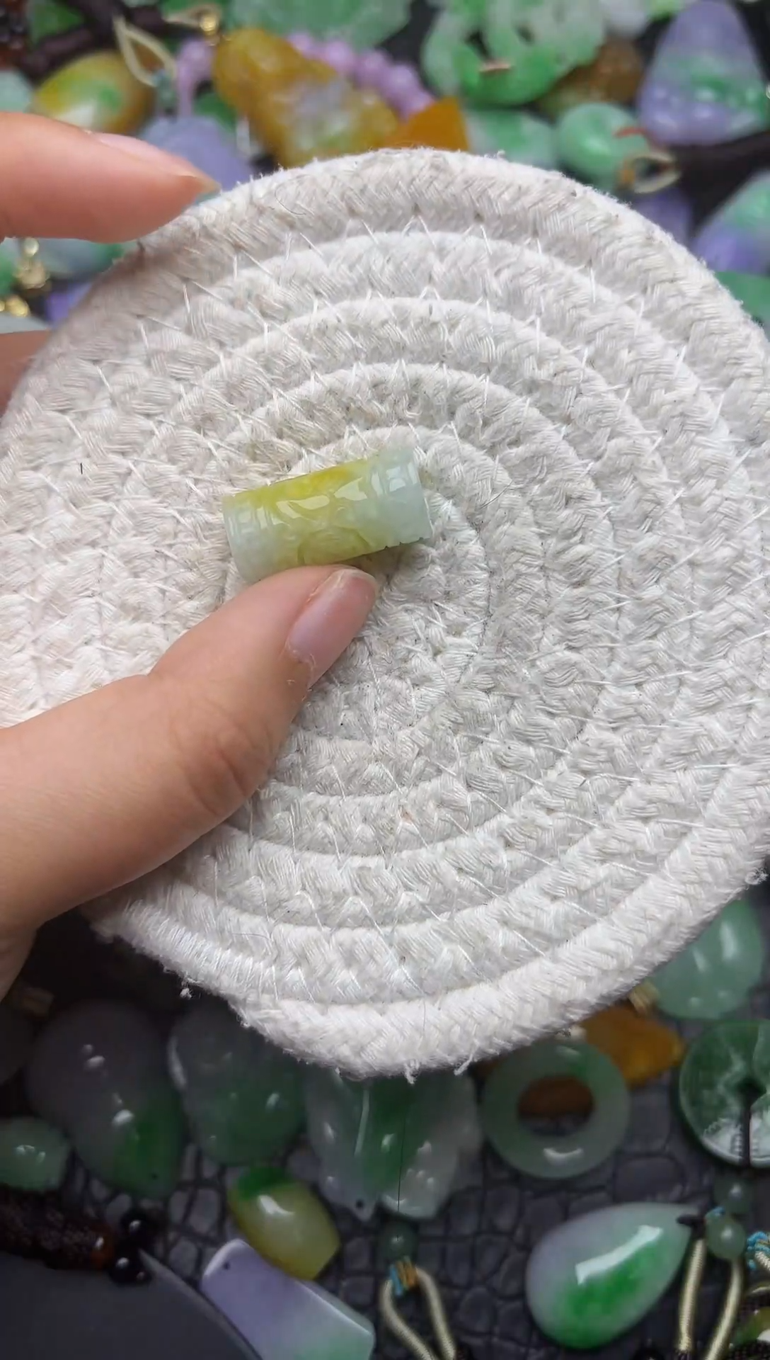 颈饰未镶嵌翡翠缅甸翡翠吊坠