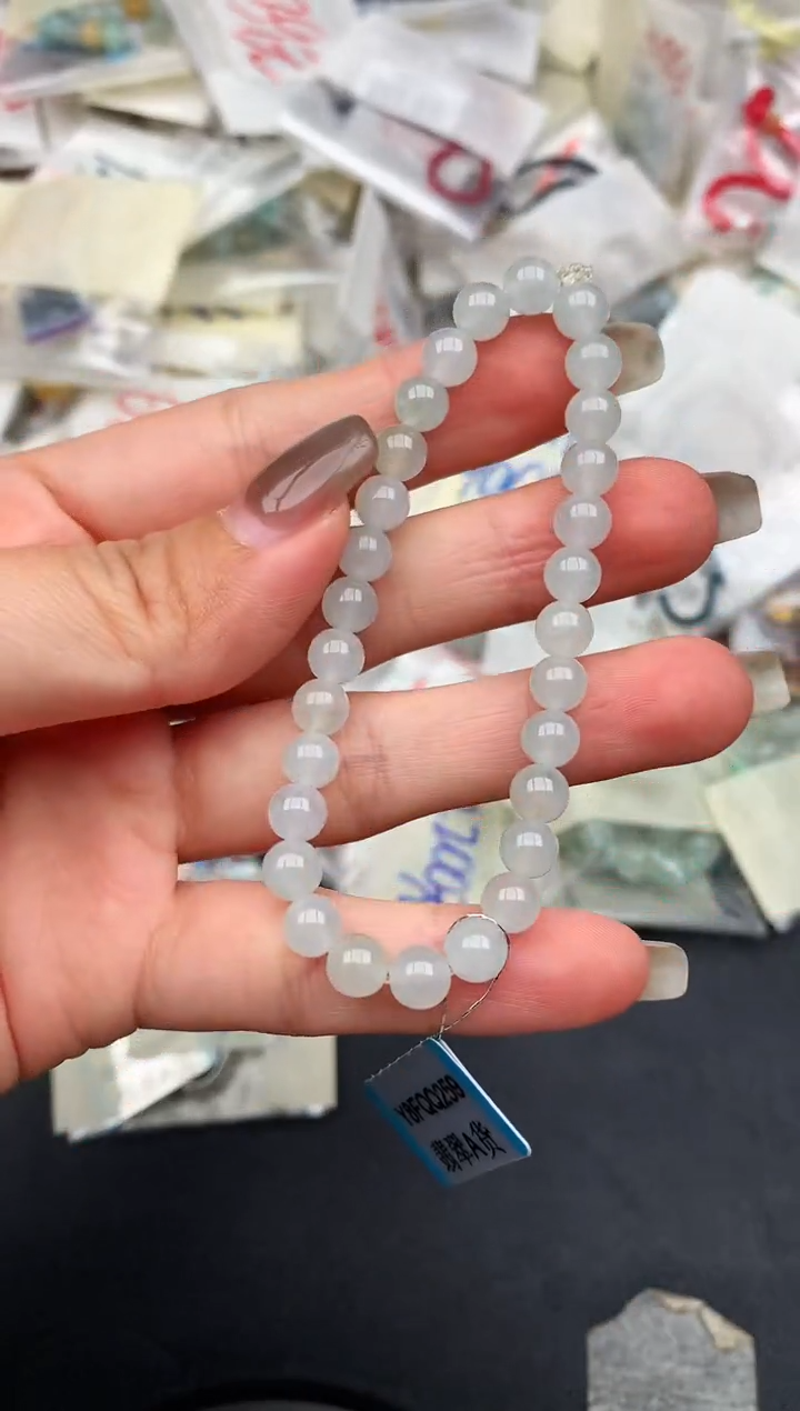 未镶嵌挂件翡翠—