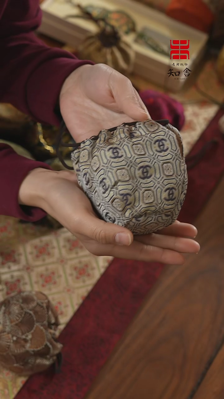 【闪购商品】仕覆袋·············