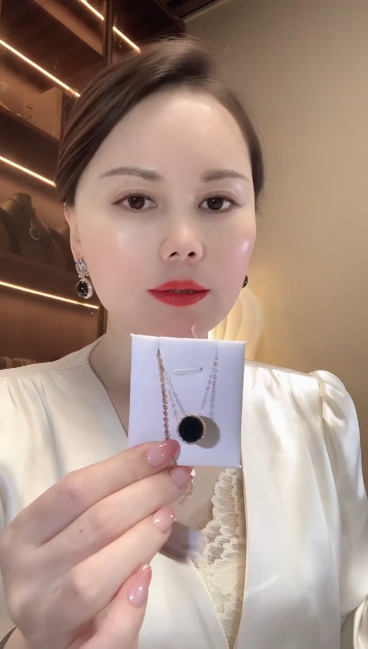 【闪购商品】翡翠套链18K金镶嵌A45 翡翠