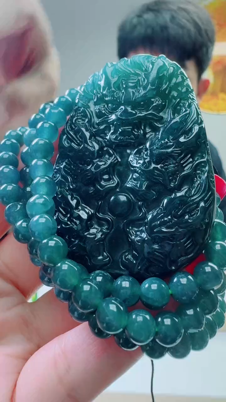 颈饰未镶嵌翡翠天然A货翡翠  多样性随机发其一   