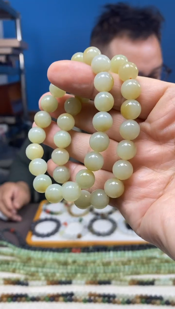 未镶嵌手链和田玉颜色多样性发货拍一发一