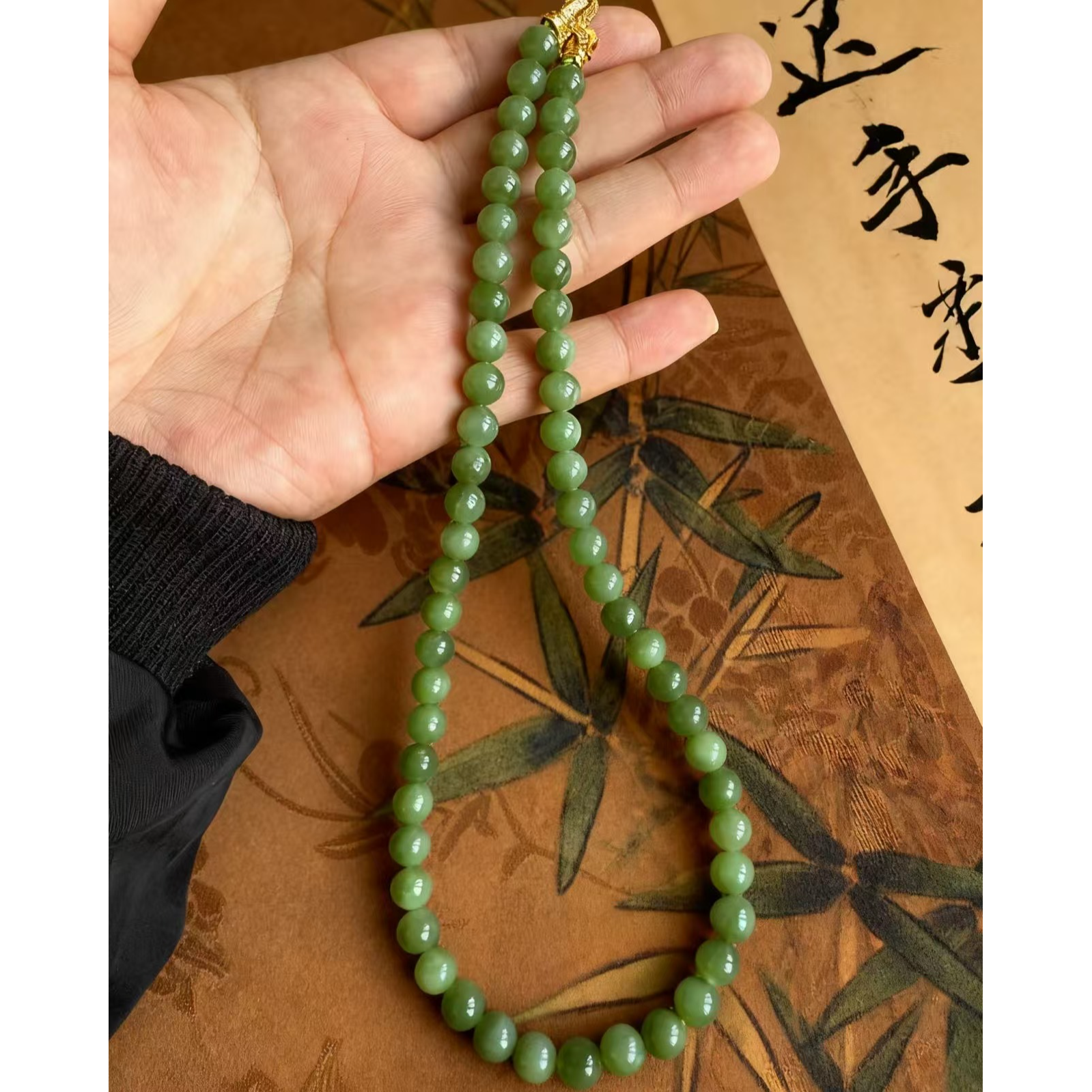 天然和田玉碧玉猫眼卡8mm项链多样性发其一