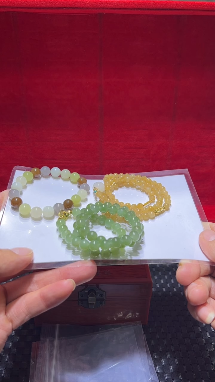 未镶嵌手串和田玉5*2手串