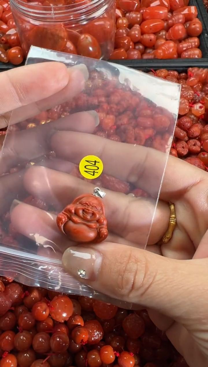 【闪购商品】南红玛瑙颈饰未镶嵌1