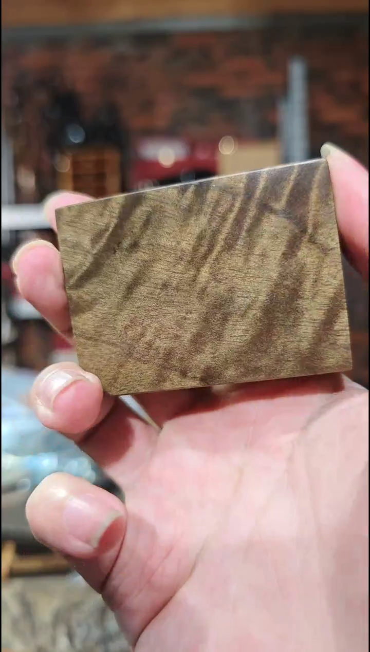 金丝楠无事牌手把件