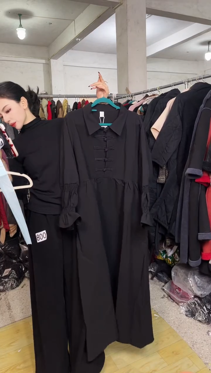 869闪购外套外披马甲打底裤子