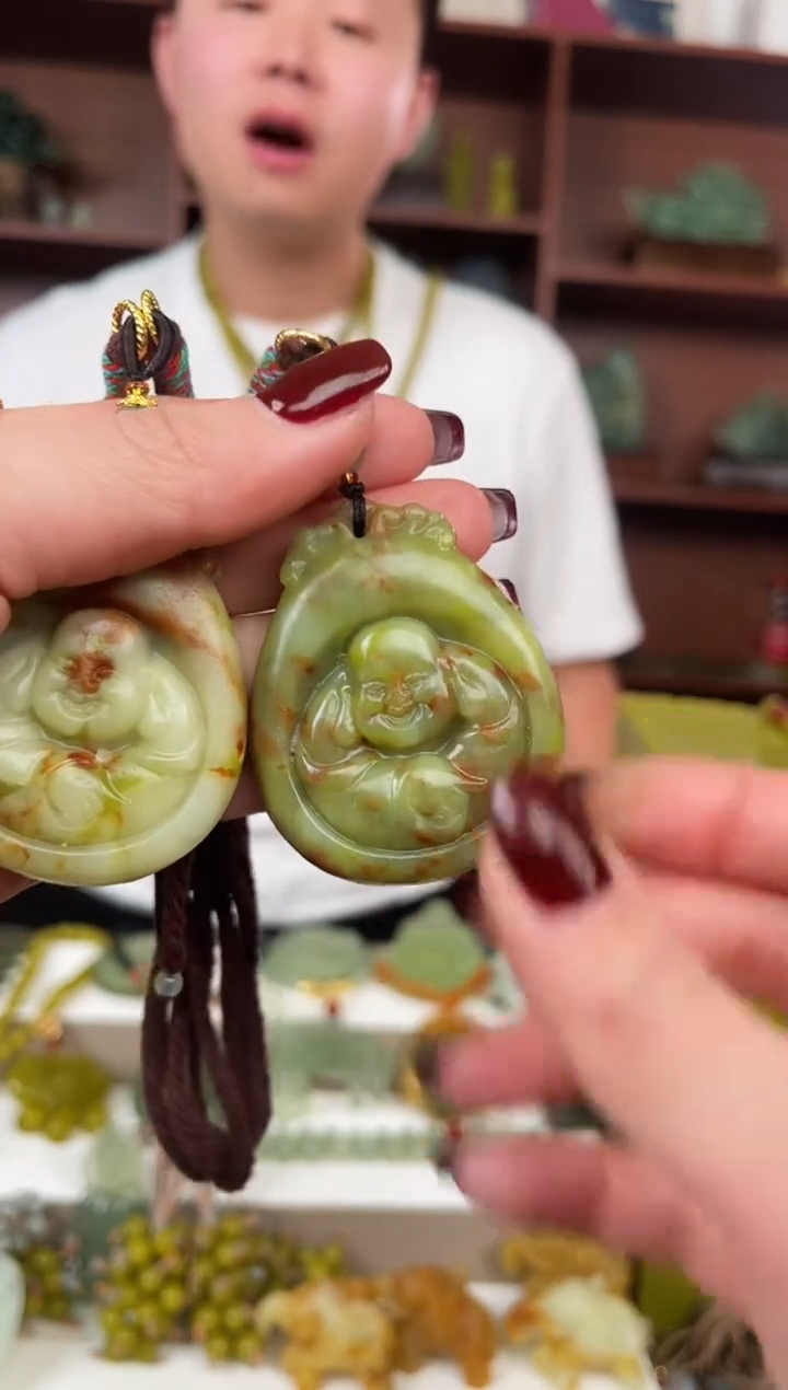 未镶嵌蛇纹石玉颈饰多样性发货拍一发一