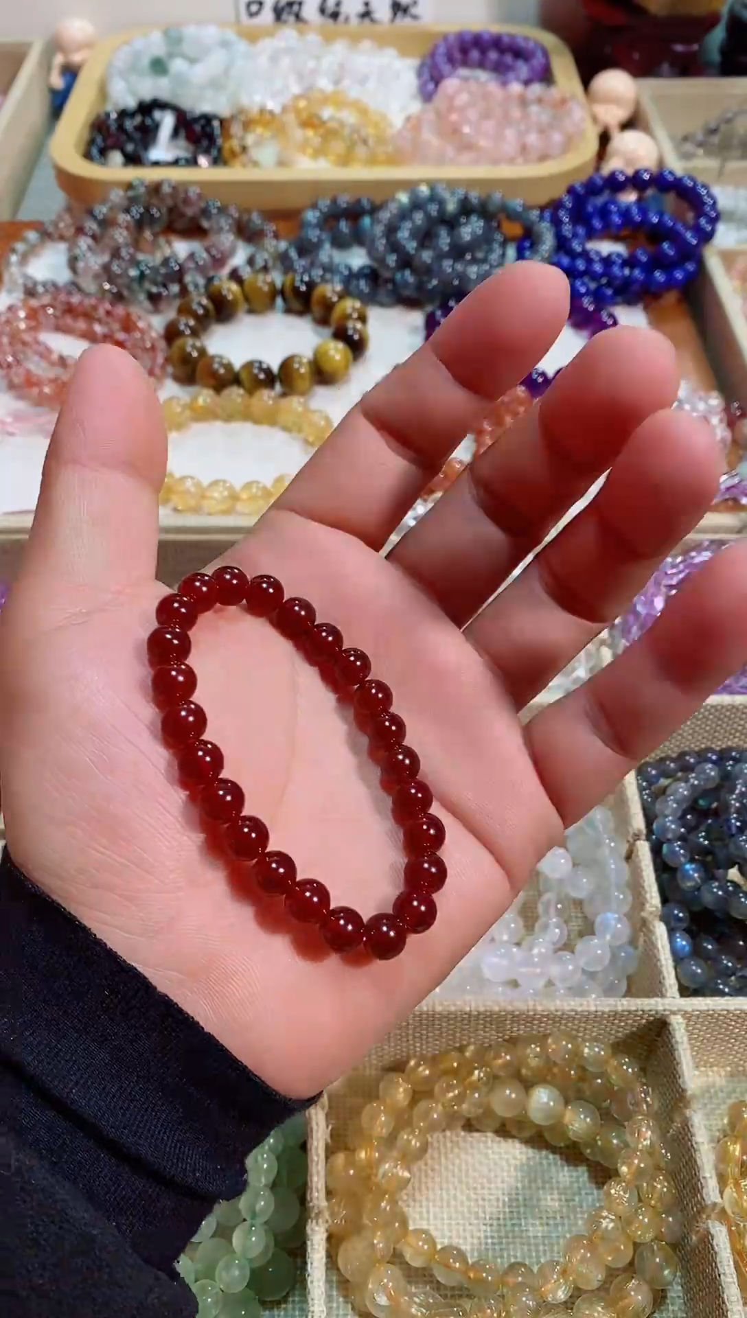 【闪购商品】石榴石手链未镶嵌橘红石榴石8m+(多样性发其一）