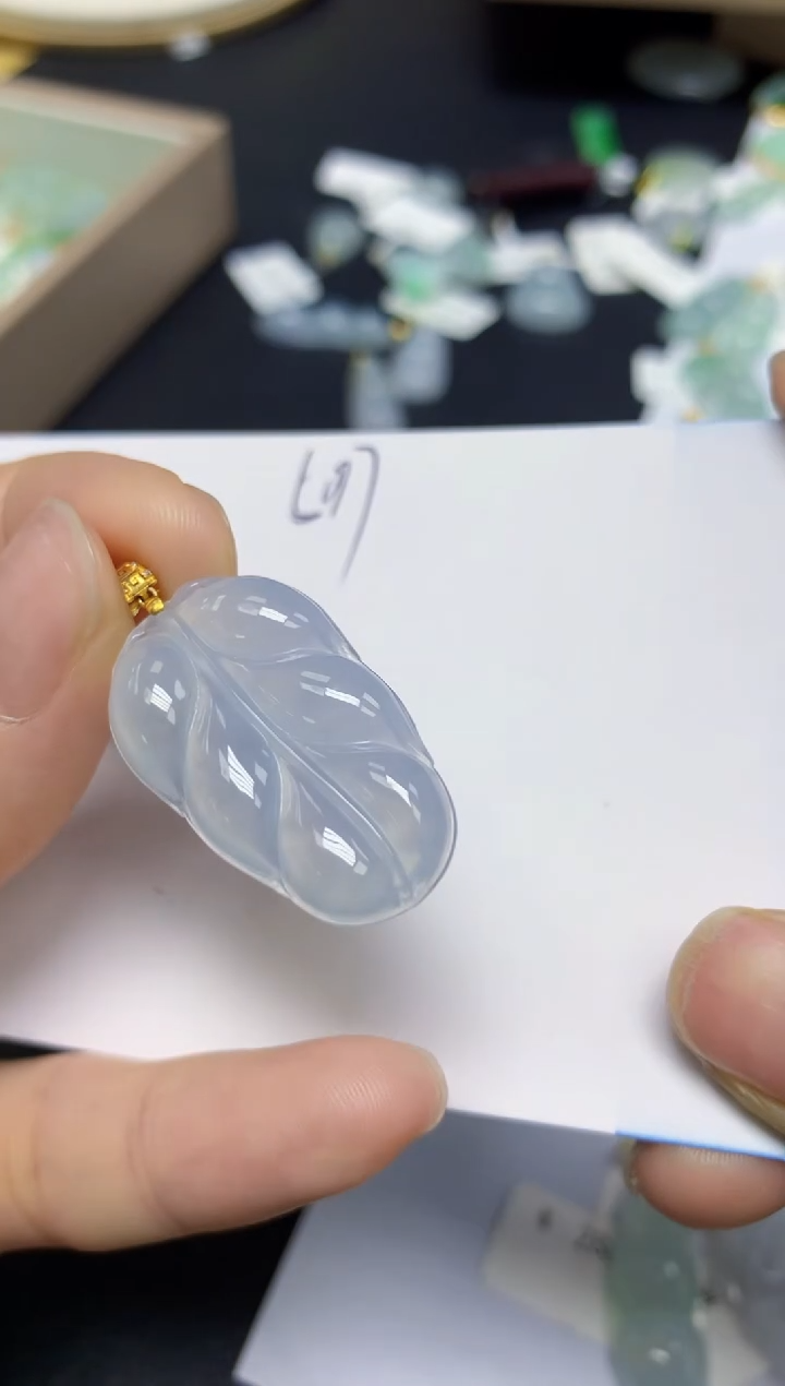 【闪购商品】翡翠挂件18K金镶嵌 天然翡翠A货