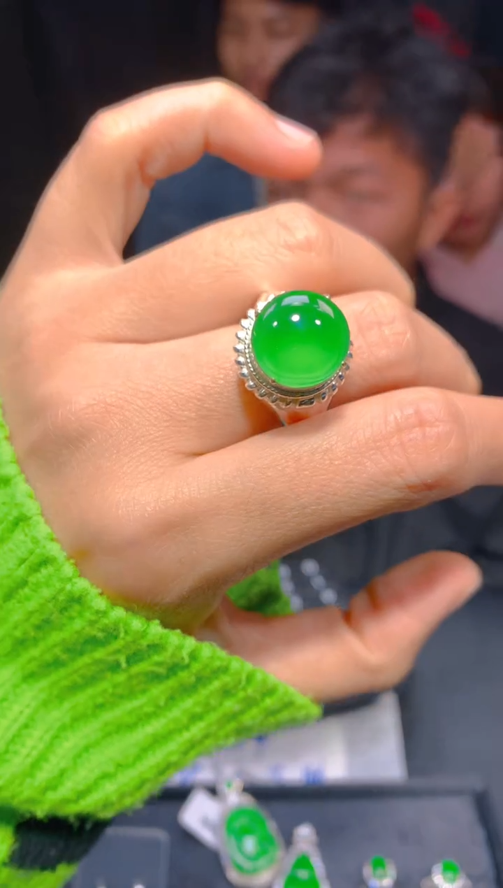 【闪购商品】定制翡翠未镶嵌119多样性发货（发其一）