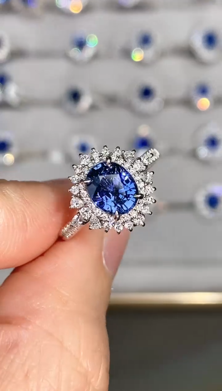 【闪购商品】蓝宝石戒指18K金镶嵌1.6ct/年货节专属价