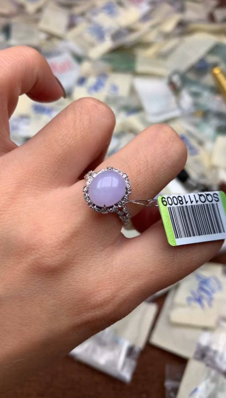 18K金镶嵌挂件翡翠一14圈