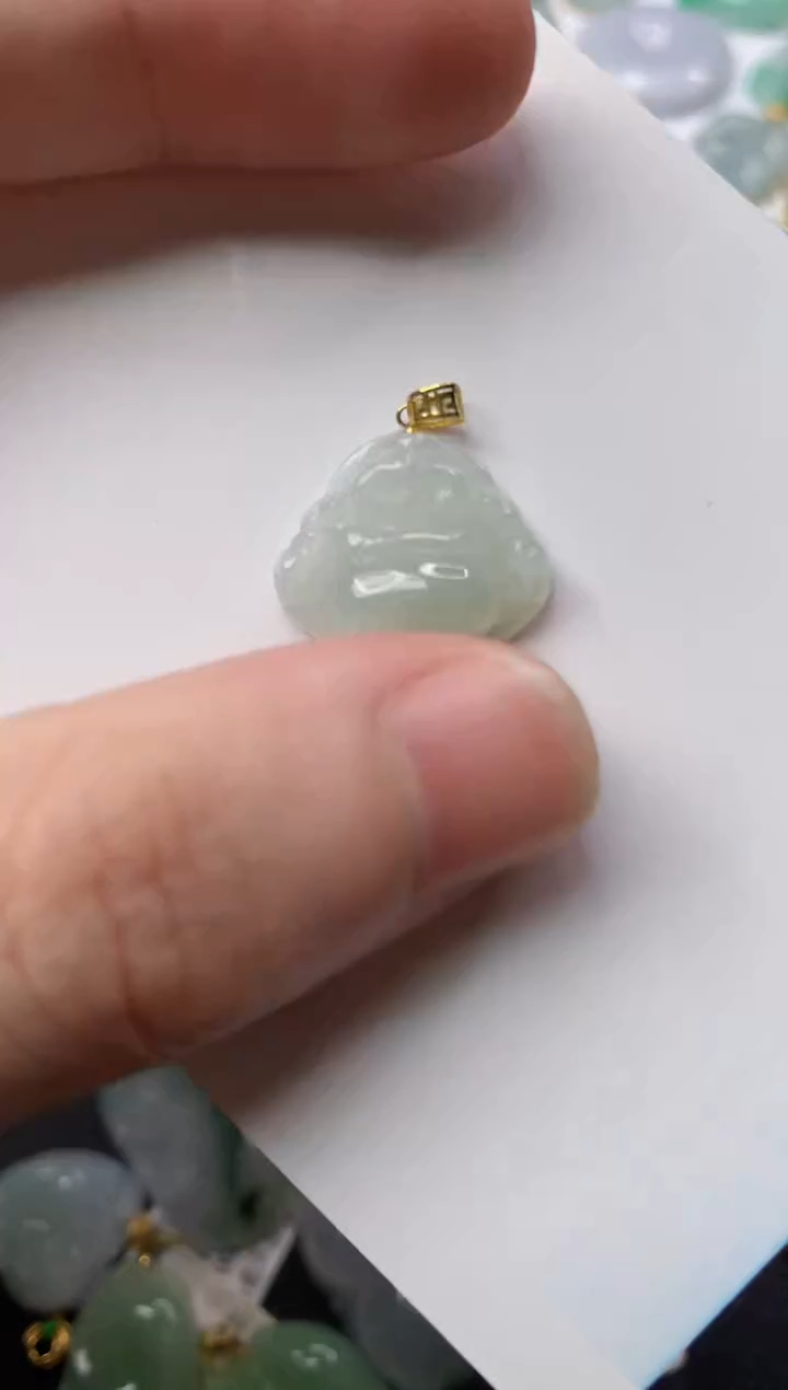 【闪购商品】翡翠颈饰18K金镶嵌3.........