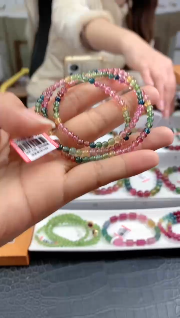 【闪购商品】碧玺手链未镶嵌多样性发一条