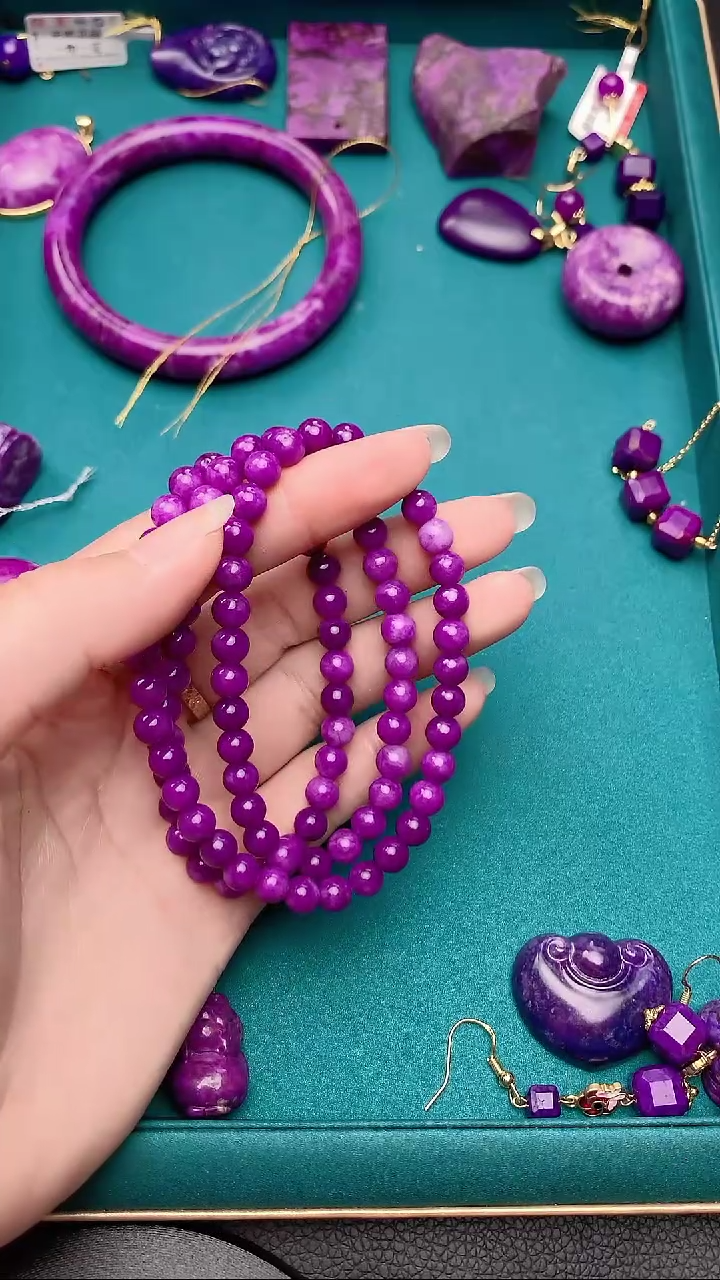 未镶嵌苏纪石（舒俱来）手链6毫米奶昔多样性发其一