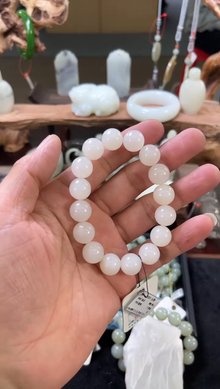 【闪购商品】和田玉手串未镶嵌卡12+天泰白玉圆珠C30508