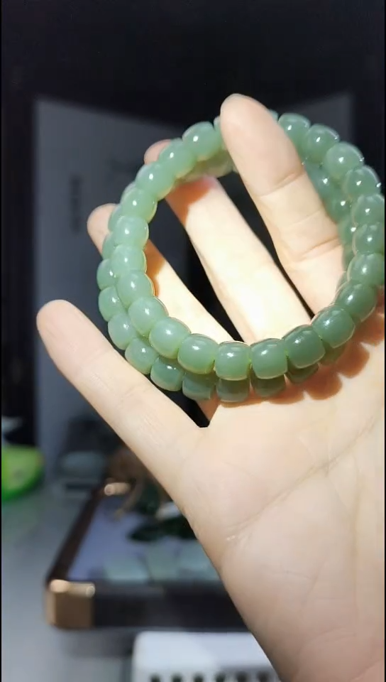 未镶嵌手链和田玉（糖玉）卡9.5mm手串